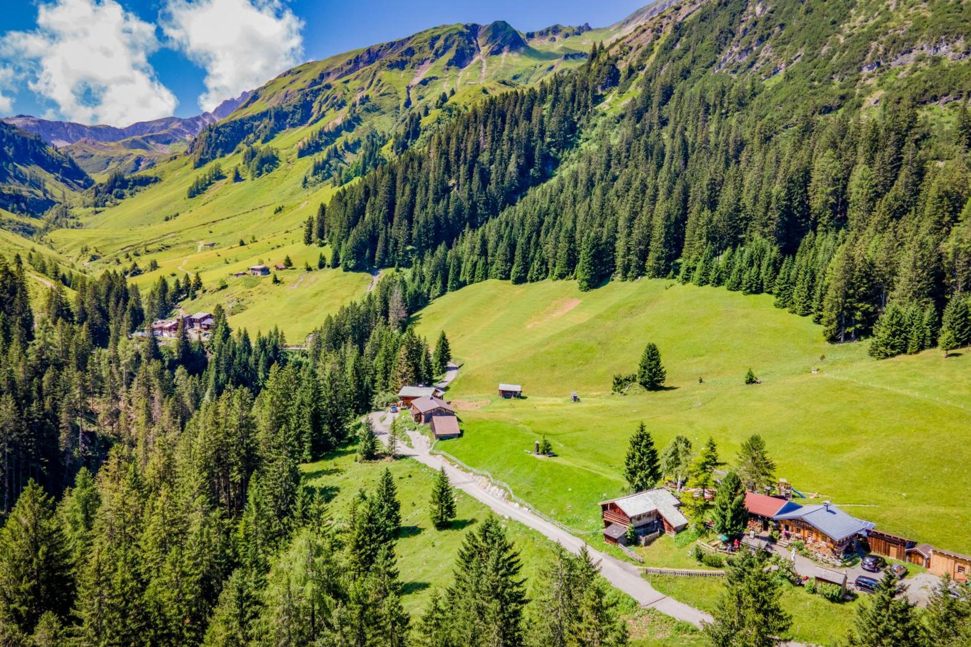 Boden Stern Lodge Im Bergparadies Lechtal מראה חיצוני תמונה